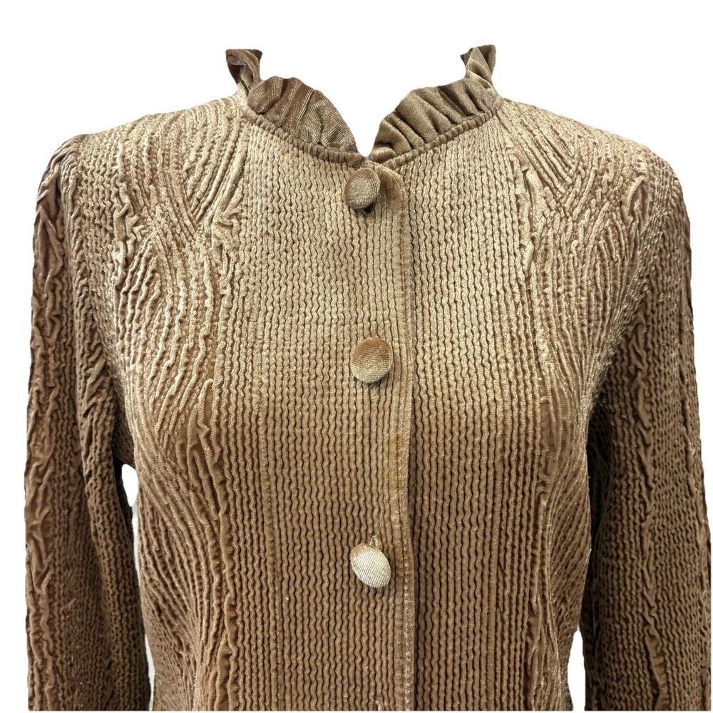 Chico's Fairy Coquette Crushed Velvet Jacket Textured Beige Size 0 Small - Picture 4 of 7